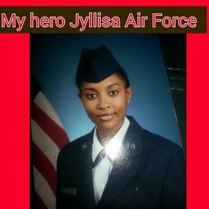 Meet your Posher, Erica